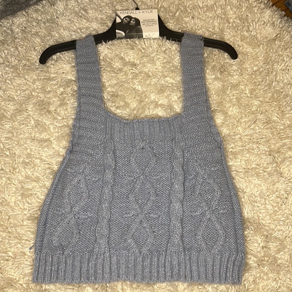 Kendal + Kylie Sweater Tank and Cardigan Set - Picture 3 of 5